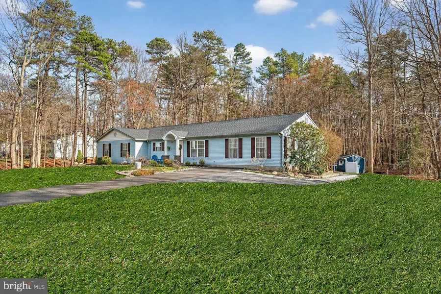 569 Winterberry Blvd, Jackson, NJ 08527 - #2