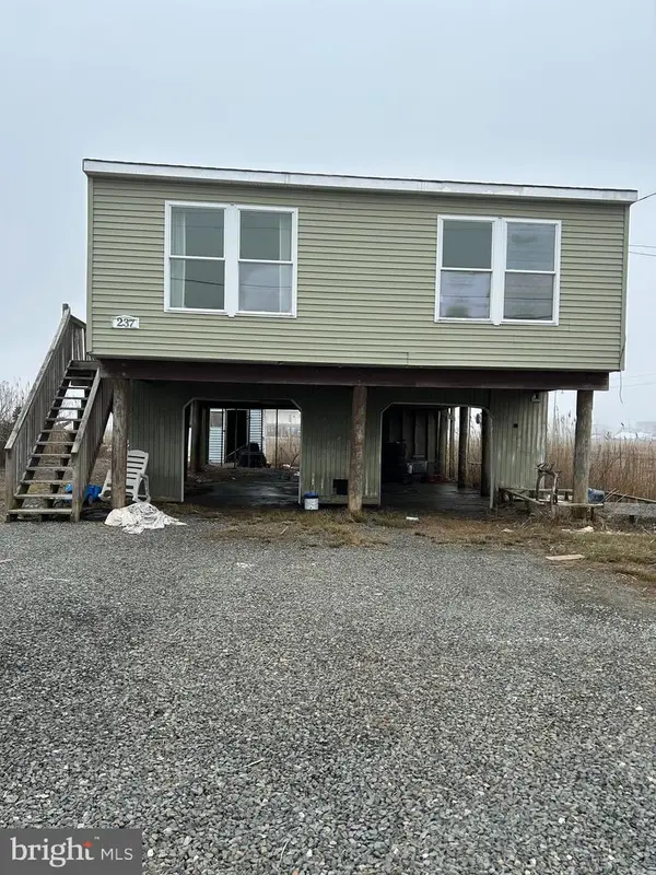 237 S Creek Dr, WEST CREEK, NJ 08092