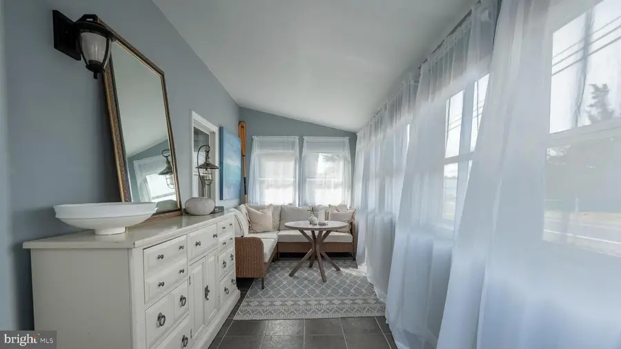 233 S Green St, Tuckerton, NJ 08087 - #2