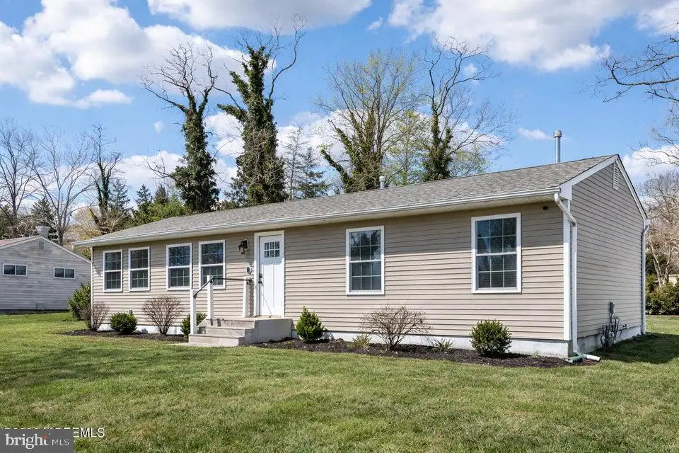 206 Cornelius St, Bayville, NJ 08721 - #1
