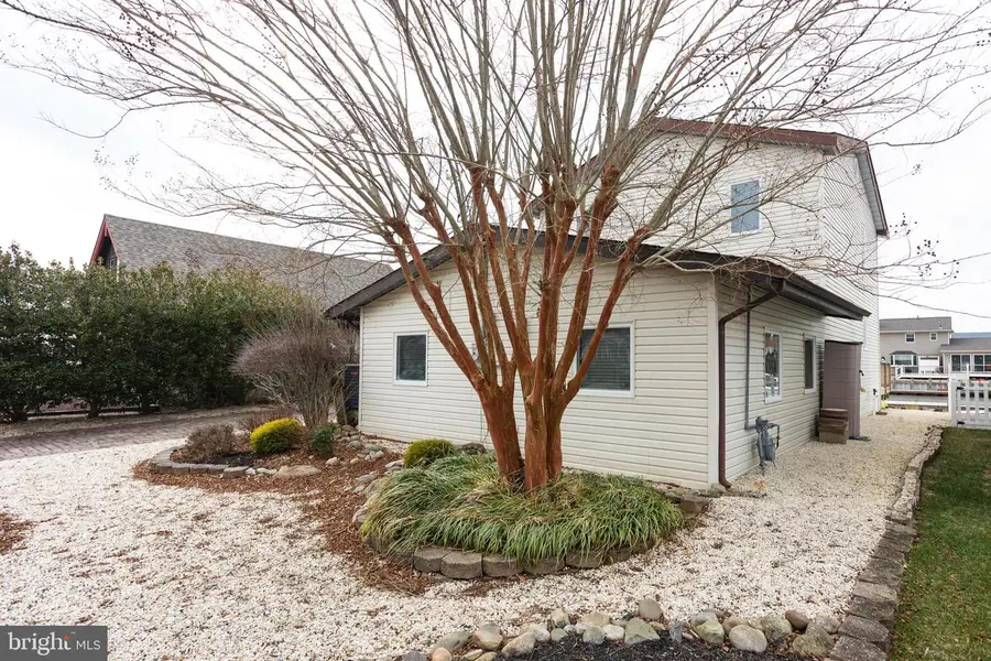 6 Beach Dr, Tuckerton, NJ 08087 - #3