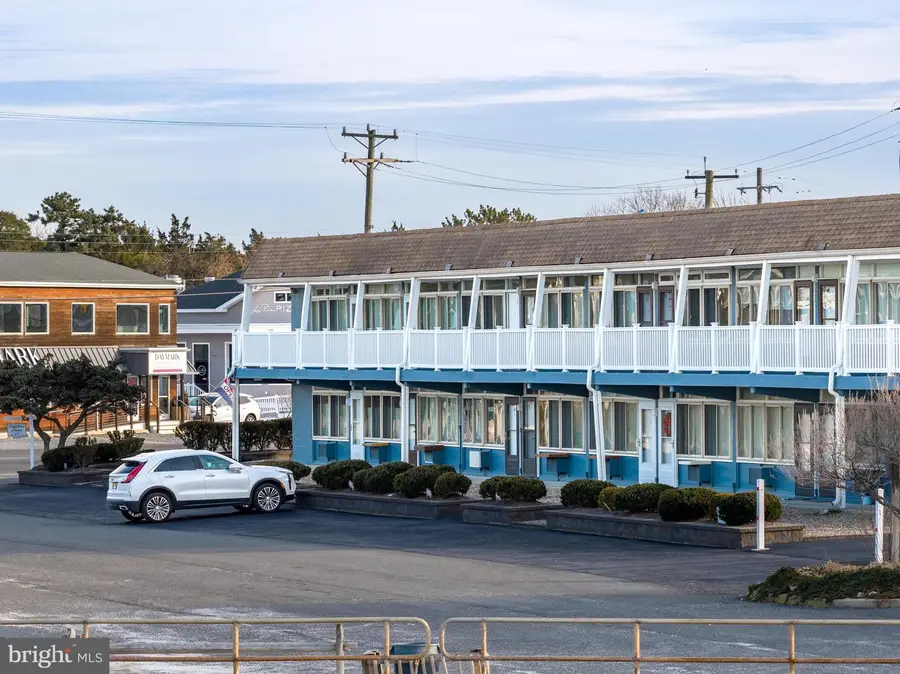 401 Broadway #24, Barnegat Light, NJ 08006 - #3