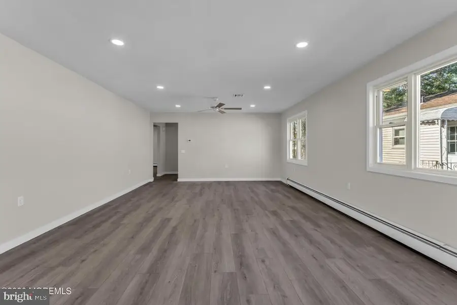 127 Freeport Blvd, Toms River, NJ 08757 - #3