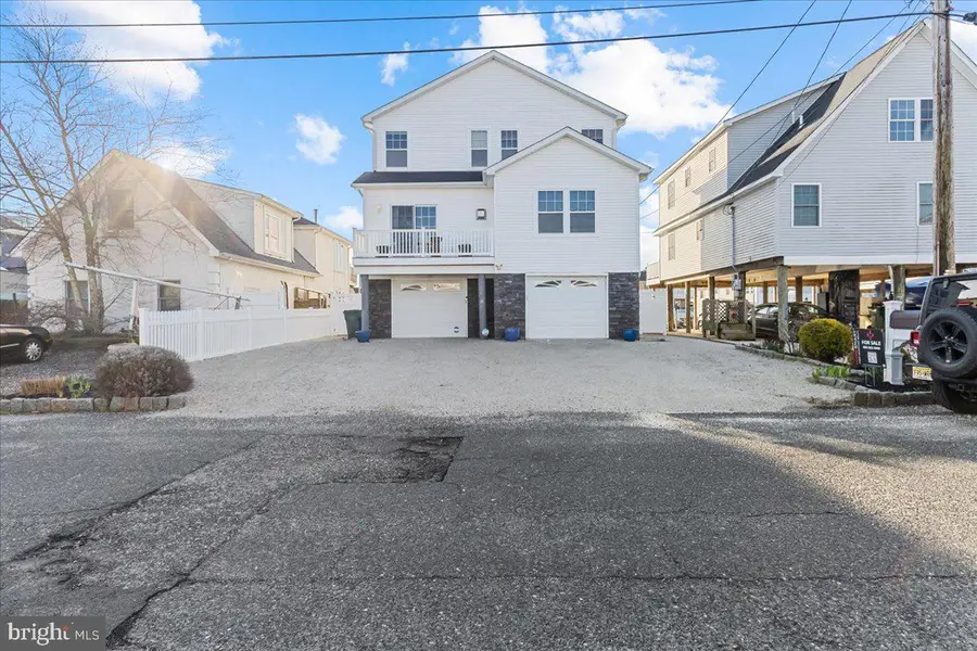 51 S Spinnaker Dr, Mystic Island, NJ 08087 - #2