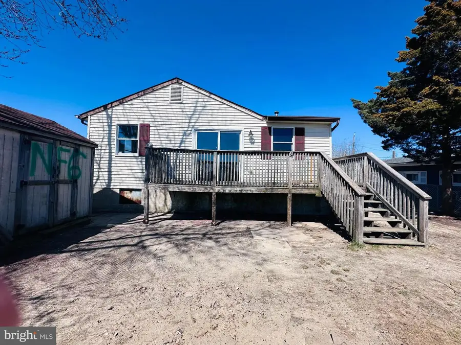 23 W Dory Dr, Tuckerton, NJ 08087 - #3