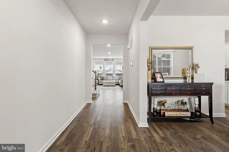 15 Holloway Ave, Manahawkin, NJ 08050 - #3