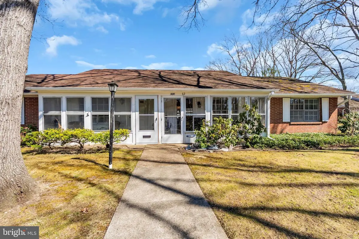 62-f Buckingham Dr #f, Lakewood, NJ 08701 - #1