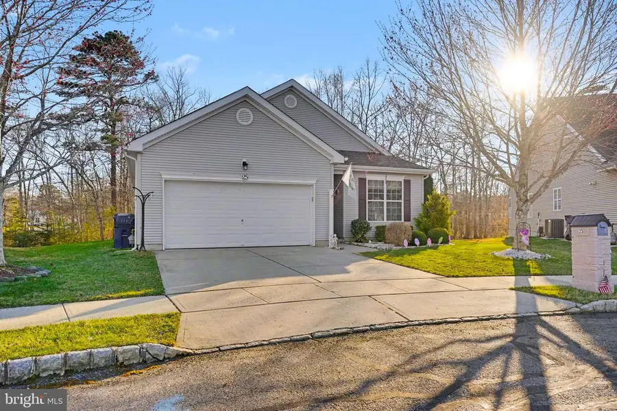 25 Iris Ct, Little Egg Harbor, NJ 08087 - #2