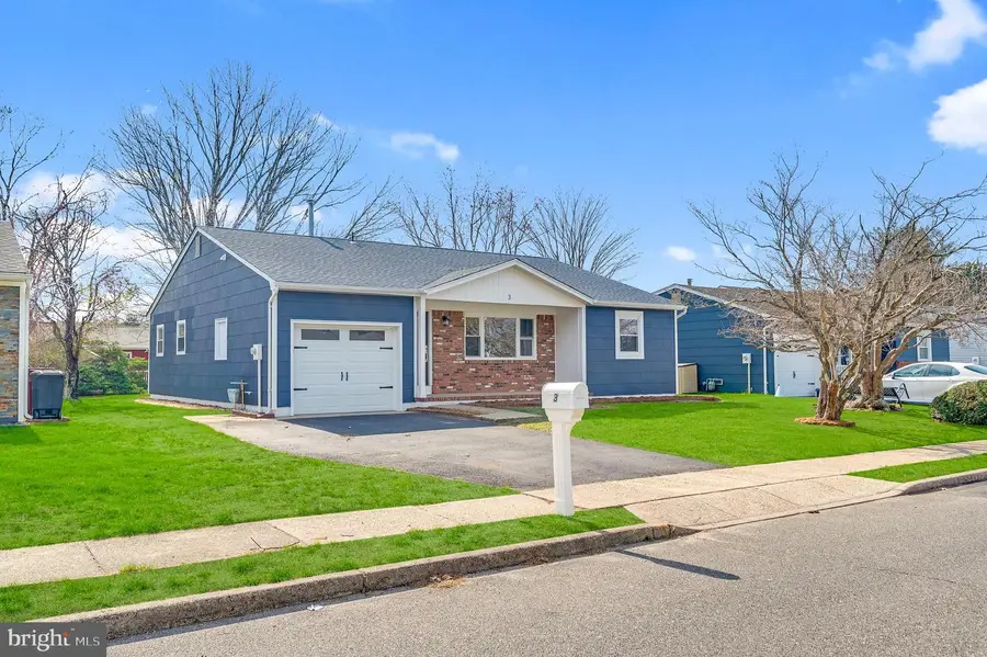 3 Pembroke Ln, Toms River, NJ 08757 - #3