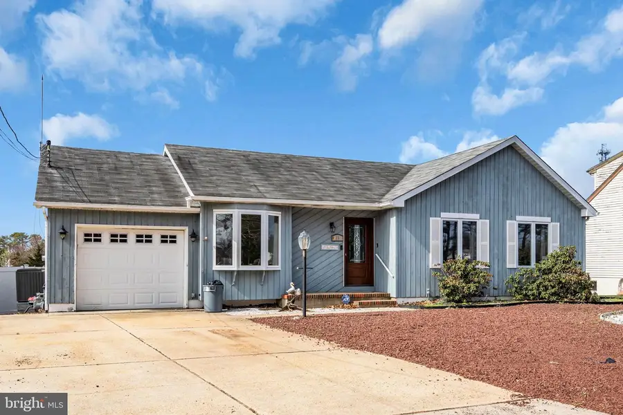11 Parkers Point Blvd, Lacey, NJ 08731 - #3