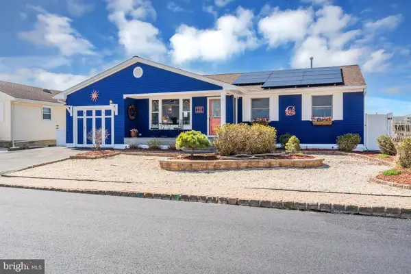 110 E Shrewsbury Dr, LITTLE EGG HARBOR TWP, NJ 08087