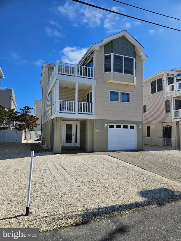 21 W 85th St, LONG BEACH TOWNSHIP, NJ 08008