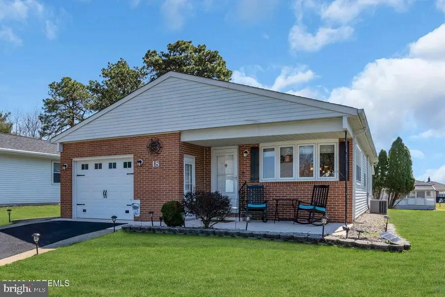 18 Encinitas Dr, Toms River, NJ 08757 - #3