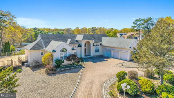 199 Royal Oaks Dr, WARETOWN, NJ 08758