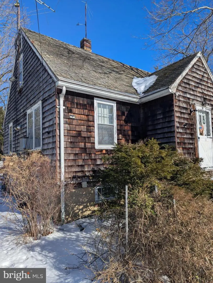 130 E Lacey Rd, Forked River, NJ 08731 - #1