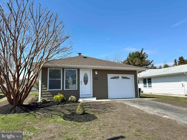 339 Curacao St, Toms River, NJ 08757 - #2