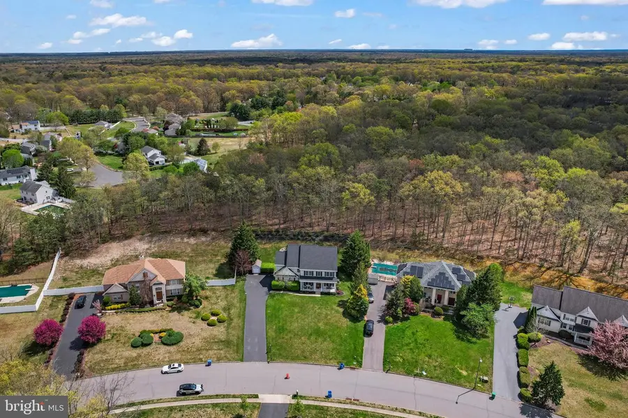 23 Greenwich Dr, Jackson, NJ 08527 - #3