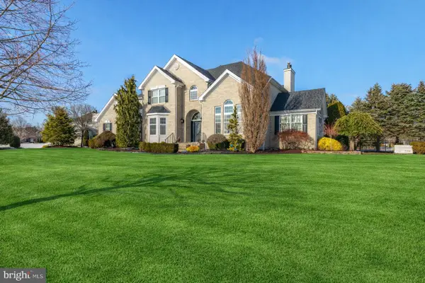 15 Rodeo, JACKSON, NJ 08527