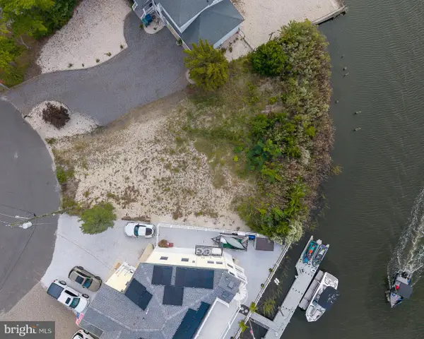 733 Twin Lakes Blvd, LITTLE EGG HARBOR TWP, NJ 08087