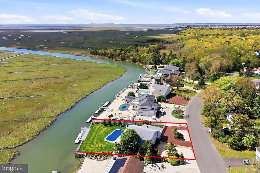 172 Country Club Blvd, Little Egg Harbor, NJ 08087 - #2