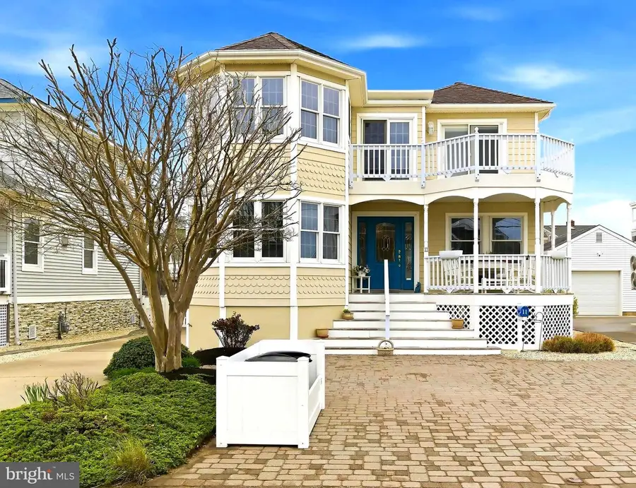 11 E 17th St, Long Beach, NJ 08008 - #3