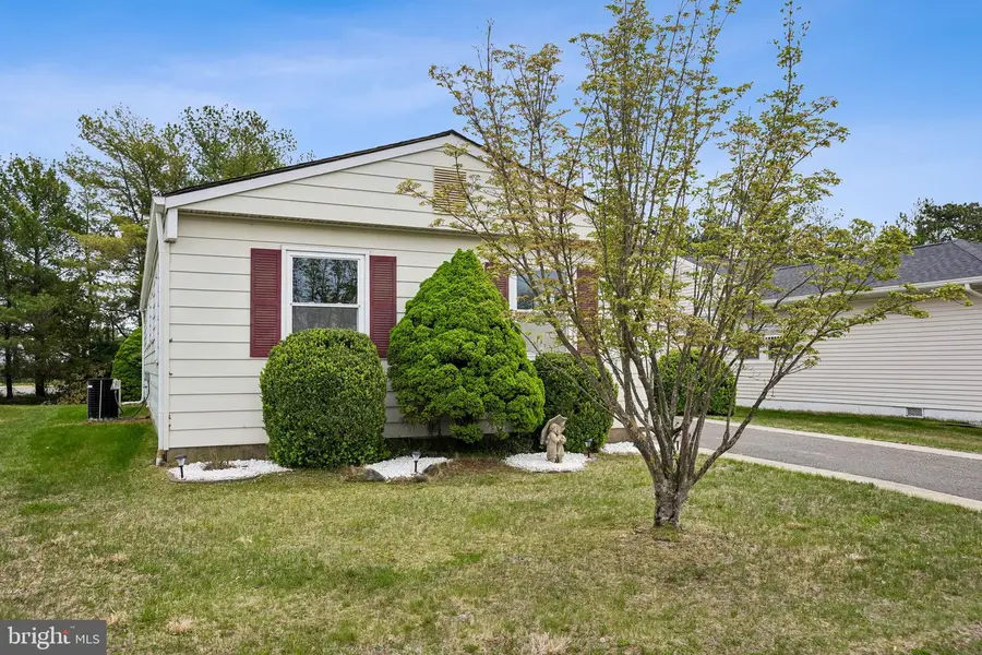 18 Pulaski Blvd, Toms River, NJ 08757 - #3