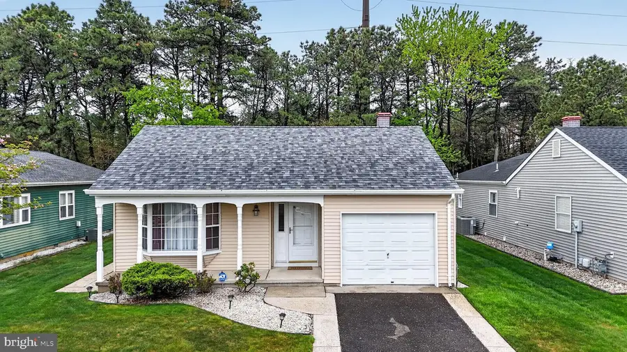 152 Pulaski Blvd, Toms River, NJ 08757 - #2