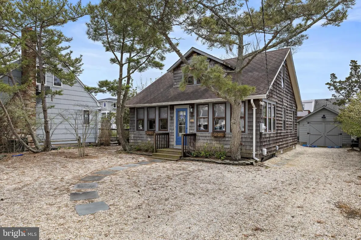 276 N 11th St, Surf City, NJ 08008 - #1