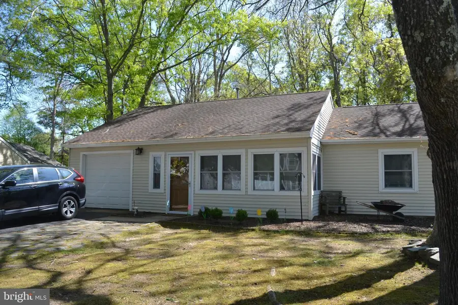 31 Chestnut Way Cir, Barnegat, NJ 08005 - #2