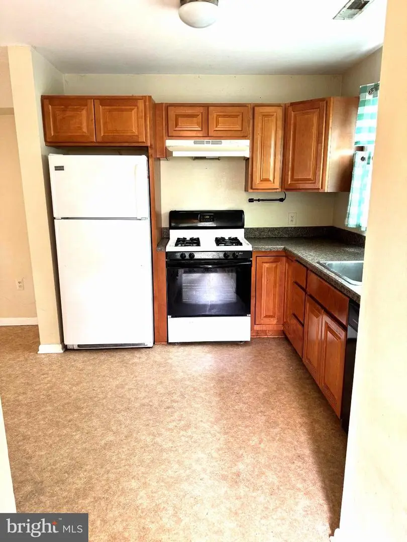 16 Pin Oak Ln, Tuckerton, NJ 08087 - #2
