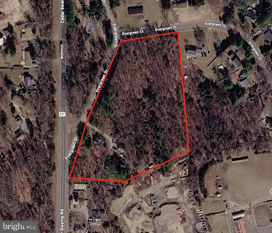 6 Evergreen Dr, Jackson, NJ 08527 - #2