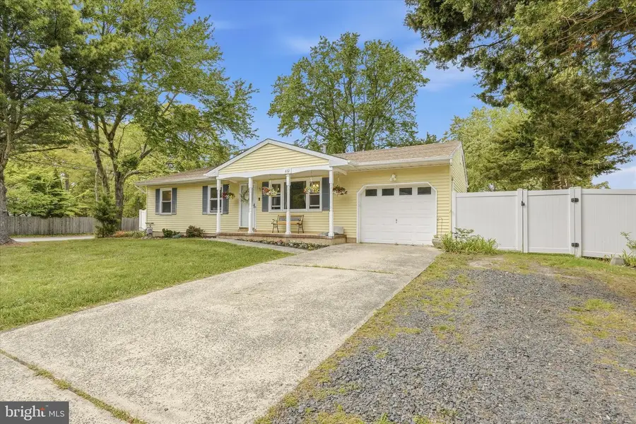 402 Cedar Dr, Lanoka Harbor, NJ 08734 - #2