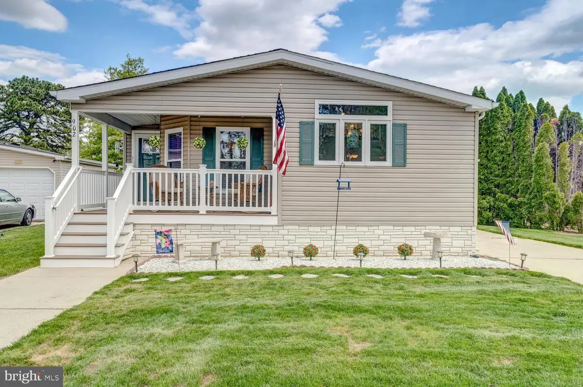 902 Oak Ridge Terrace, Whiting, NJ 08759 - #1