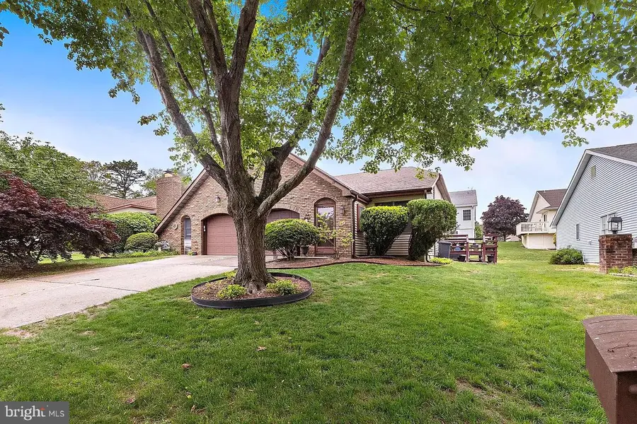 22 Fir Rd, Manahawkin, NJ 08050 - #2