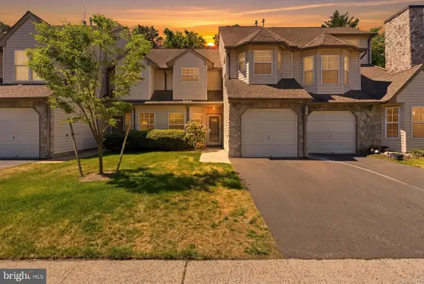 4202 Norma Pl, TOMS RIVER, NJ 08755