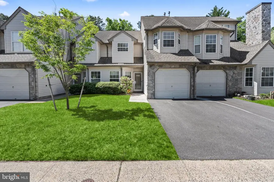 4202 Norma Pl, Toms River, NJ 08755 - #2