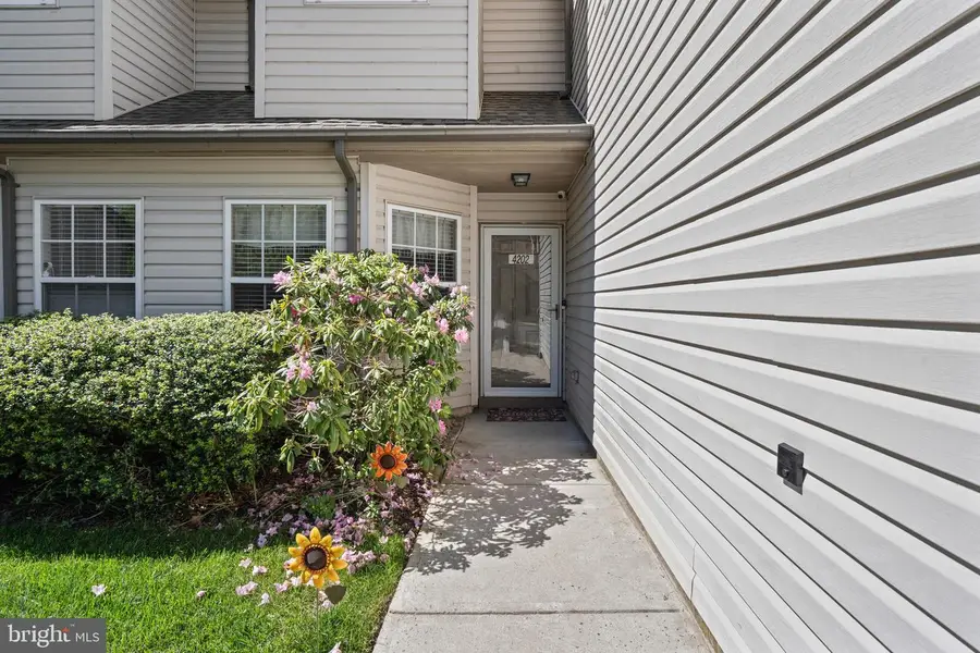 4202 Norma Pl, Toms River, NJ 08755 - #3