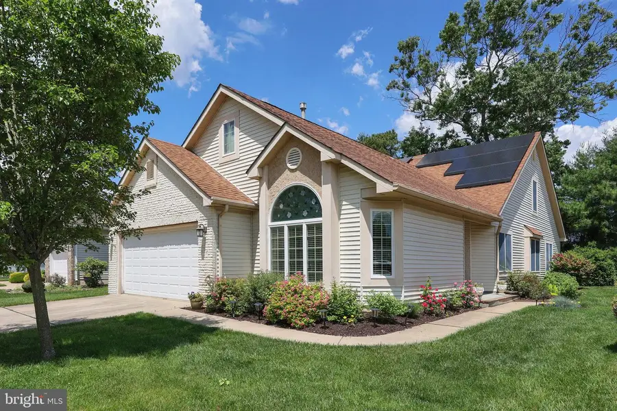1572 Lacebark Rd, Toms River, NJ 08755 - #3