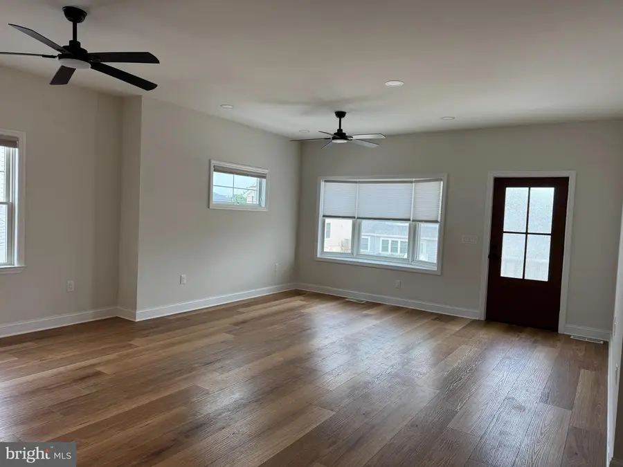 14 W Bayberry Dr, Long Beach Township, NJ 08008 - #3