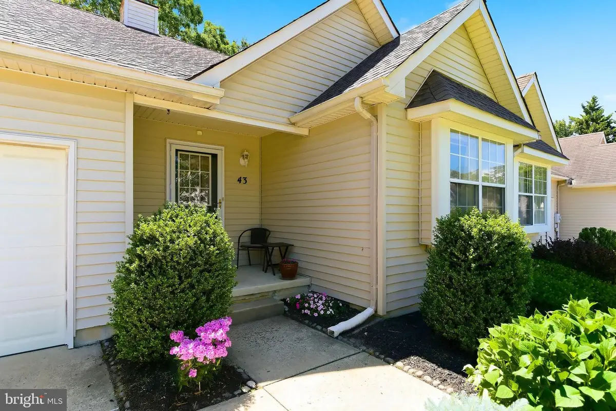 43 Pebble Beach Ln, Tuckerton, NJ 08087 - #1