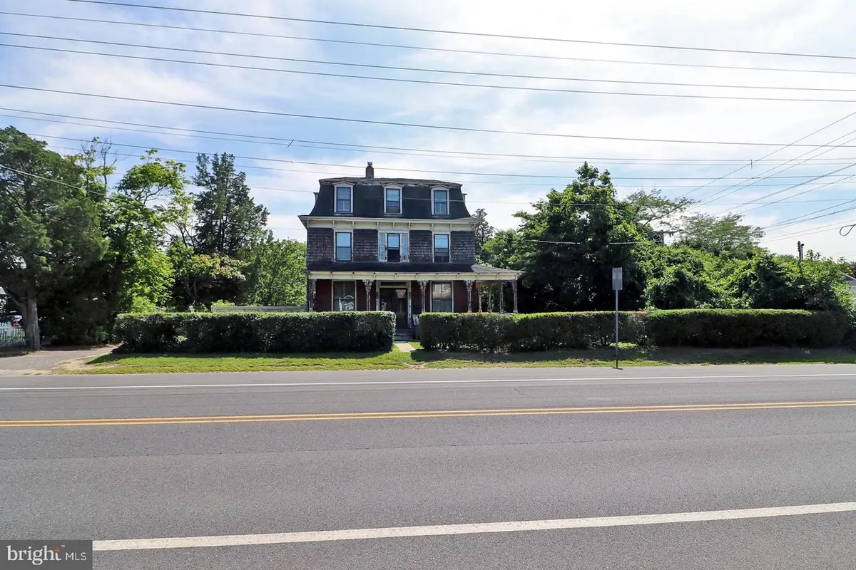 105 East Bay Avenue, Manahawkin, NJ 08050 - #1
