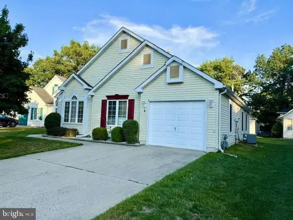 5 Stewart Ct, JACKSON, NJ 08527