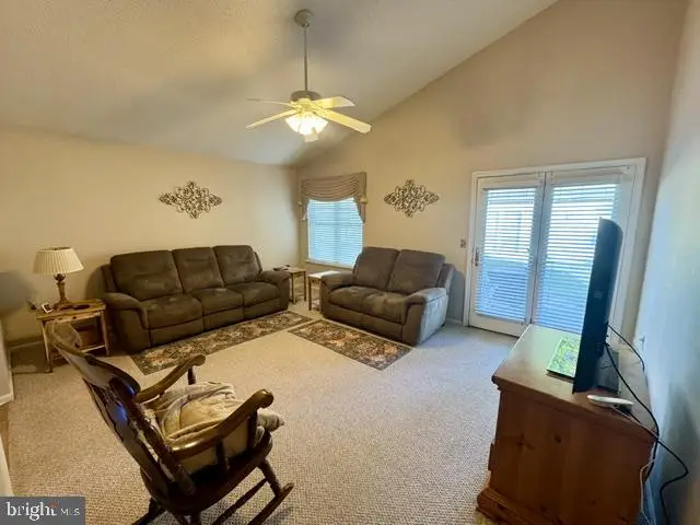 5 Stewart Ct, Jackson, NJ 08527 - #3