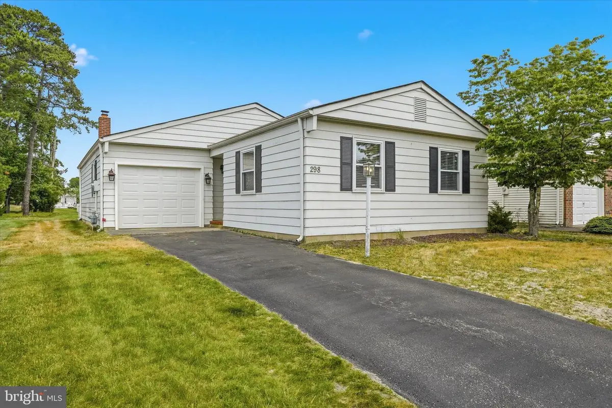 298 Costa Mesa Dr, Toms River, NJ 08757 - #1