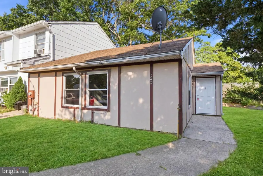 123 Lexington Blvd, Barnegat, NJ 08005 - #2