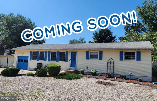 41 Goldweber Ave, JACKSON, NJ 08527