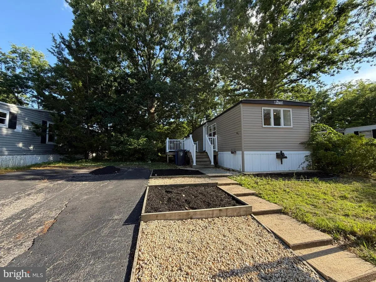 66 Roberts Rd, Toms River, NJ 08755 - #1