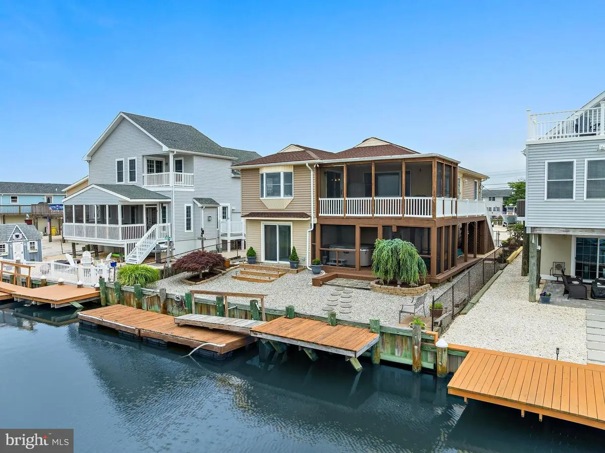 126 E Hudson Dr, Little Egg Harbor, NJ 08087 - #1