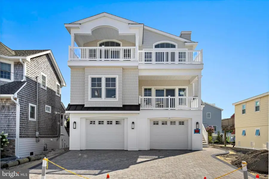 328 N 7th St, Surf City, NJ 08008 - #3