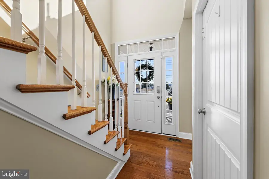 68 Rosalyn Dr, Manahawkin, NJ 08050 - #2